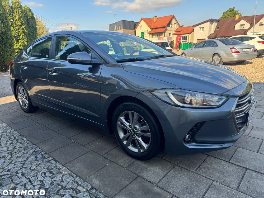 Hyundai Elantra 1.6 Premium - 21