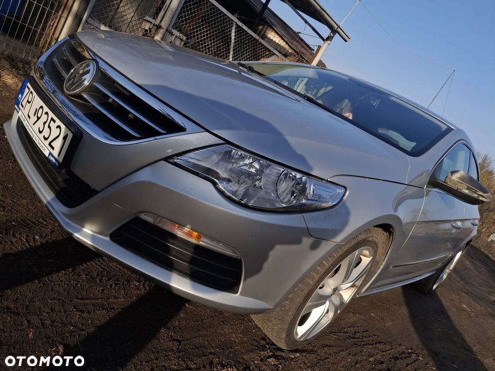Volkswagen Passat CC - 2