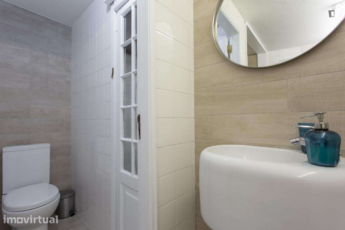 Apartamento com 1 quartos - localizado em Mouraria Lisbon - Grande imagem: 3/22