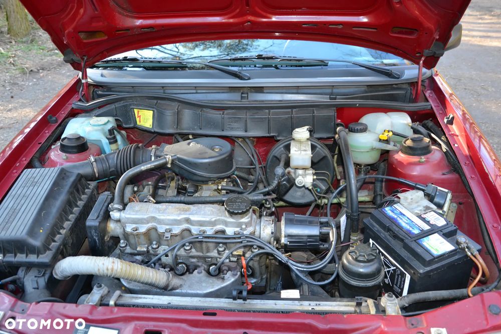 Opel Astra 1.6 GLS - 18