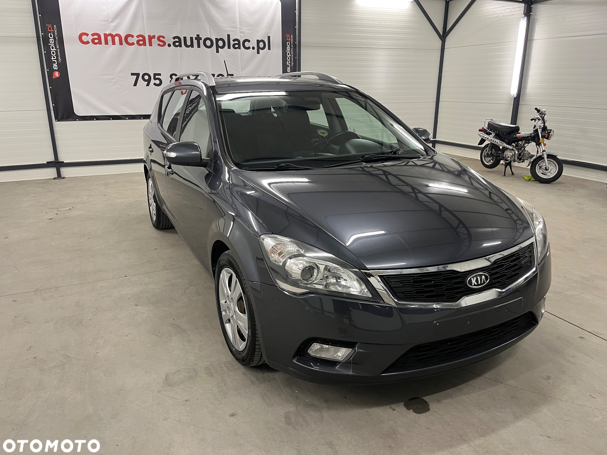 Kia Ceed 1.6 CRDi 90 Vision - 10