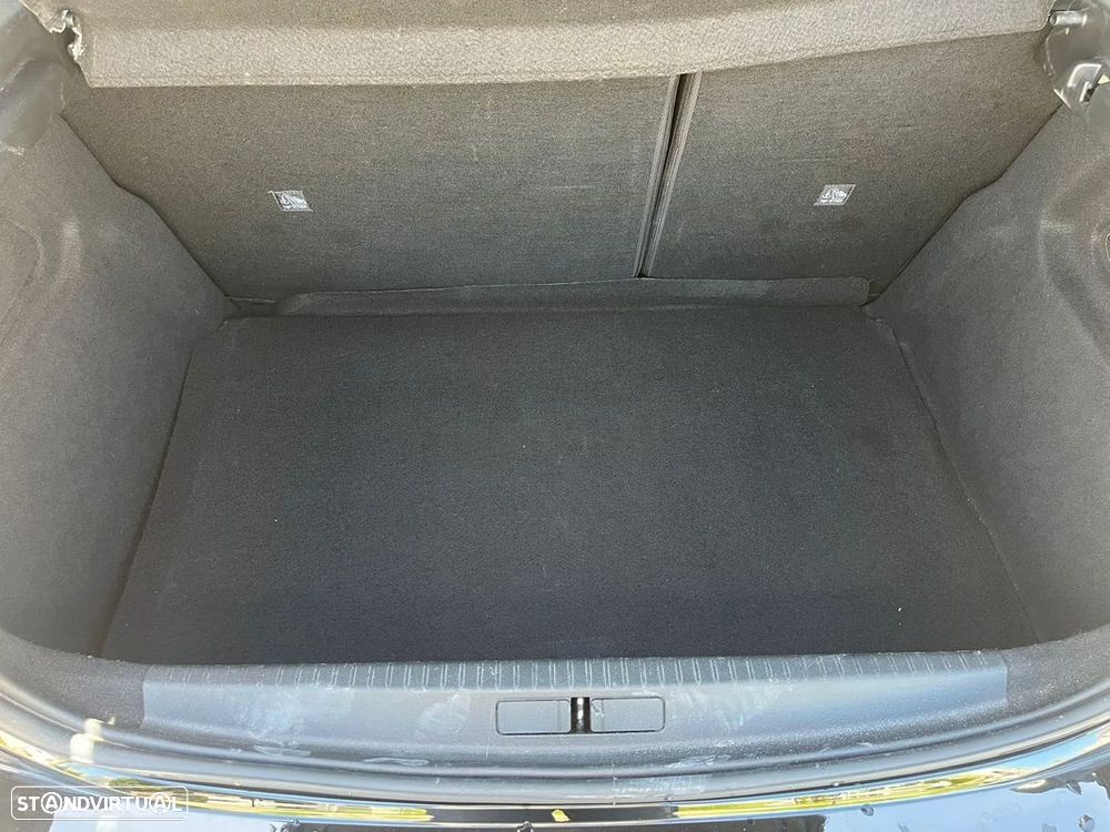 Opel Corsa 1.5 D Elegance - 10