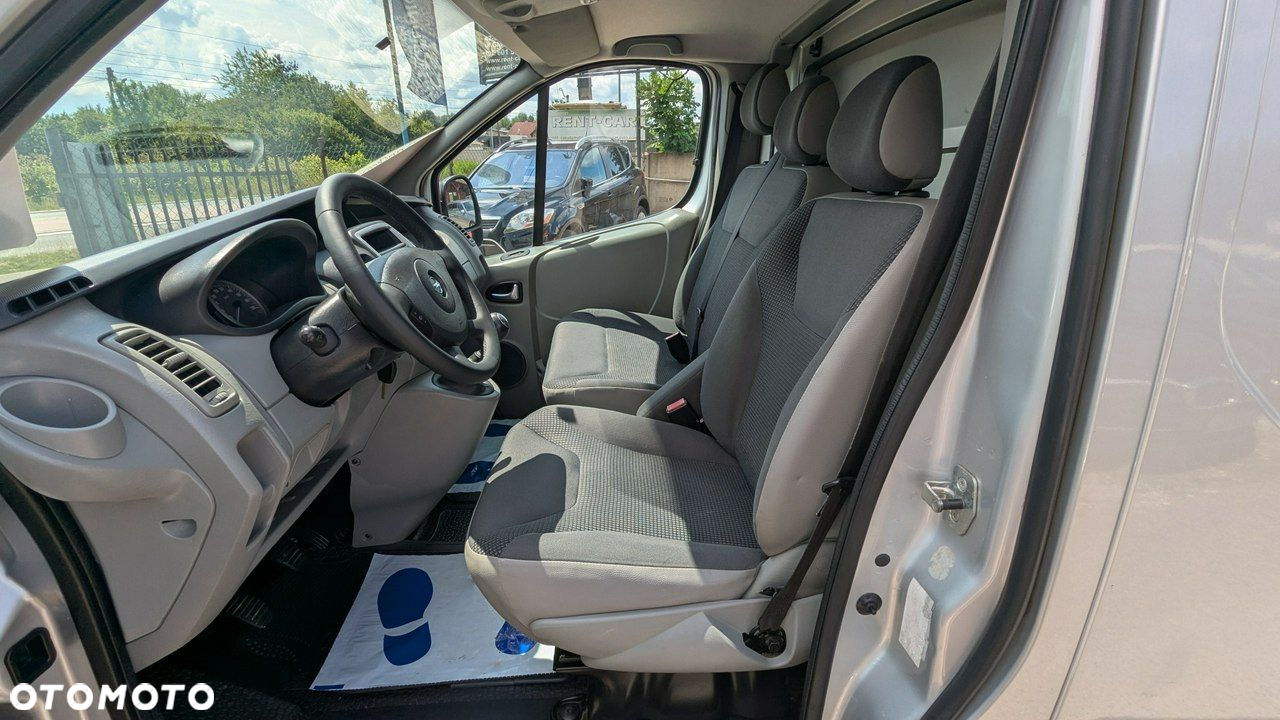 Opel Vivaro - 12