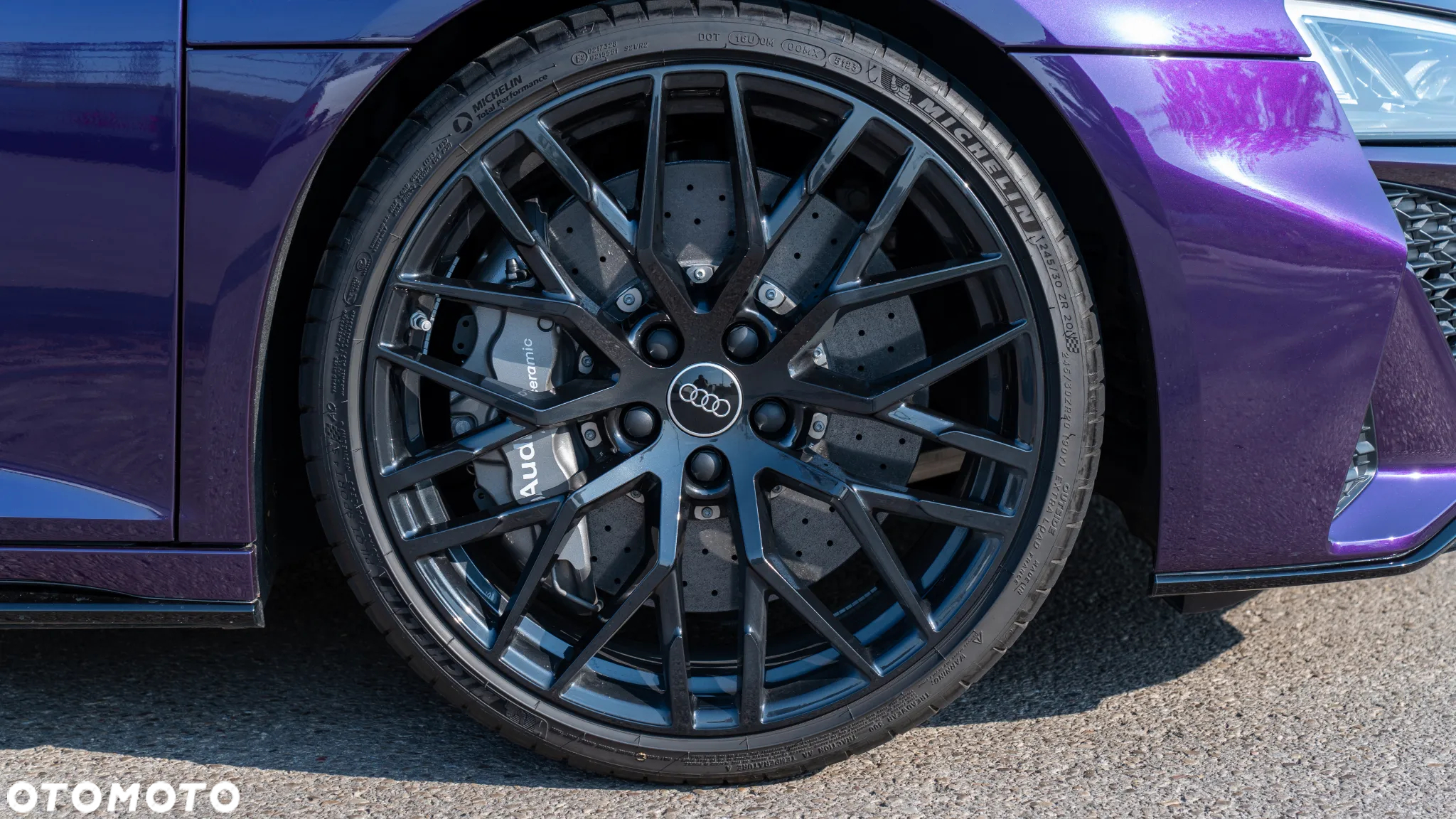Audi R8 V10 Quattro Performance - 12