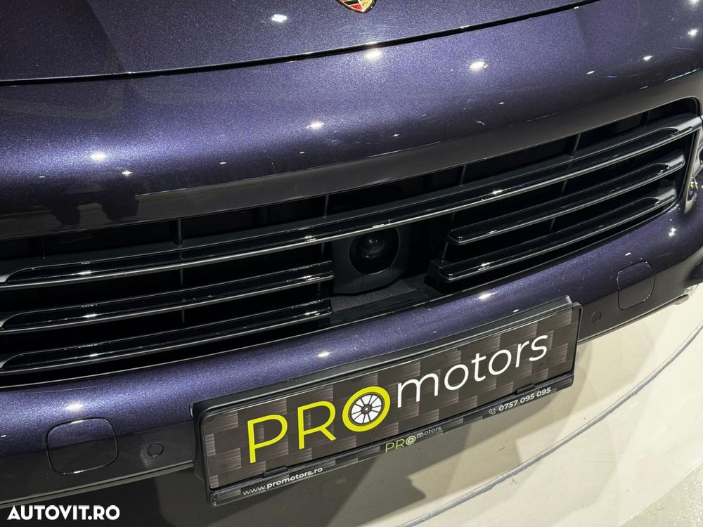 Porsche Cayenne Standard - 11