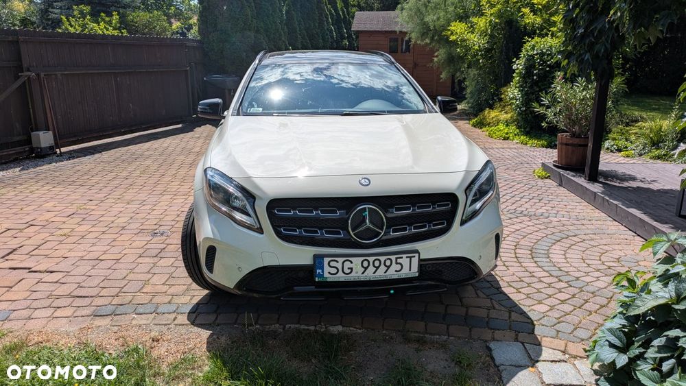 Mercedes-Benz GLA 220 4-Matic - 1