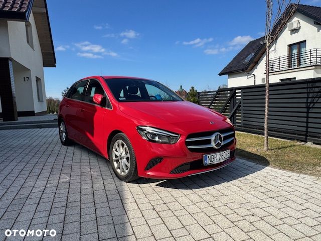 Mercedes-Benz Klasa B 180 Style 7G-DCT - 32