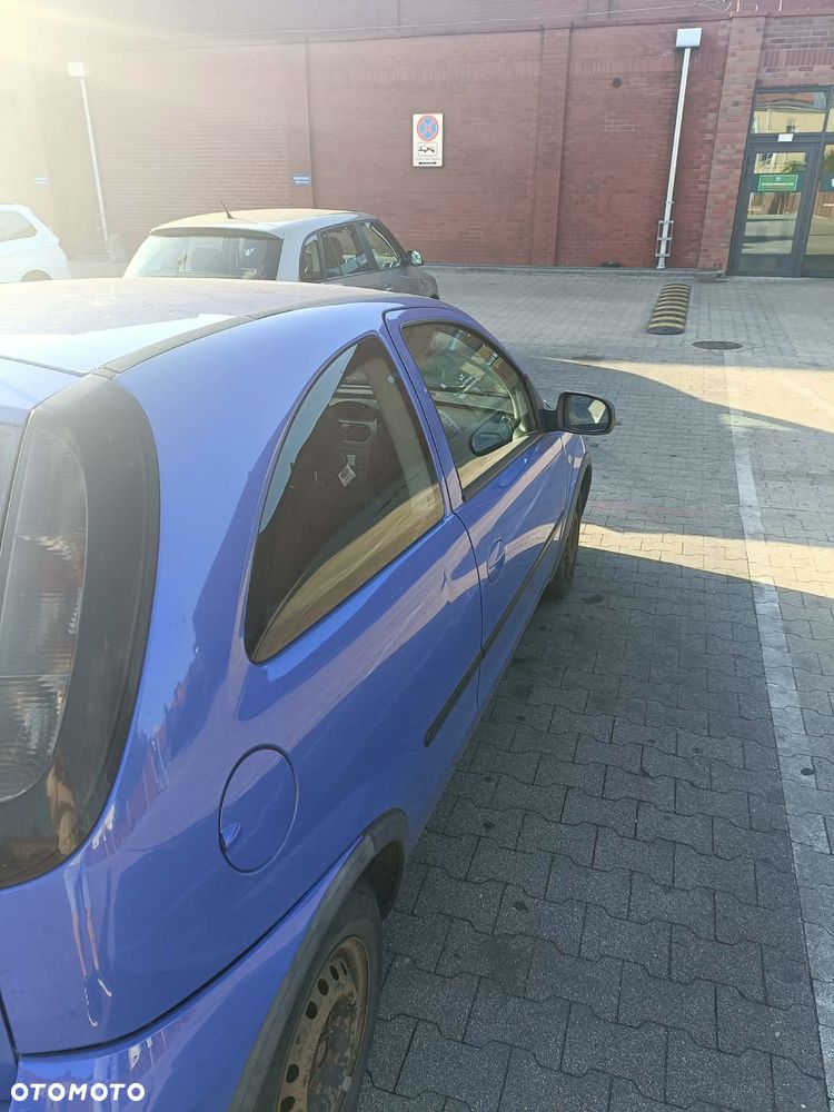 Opel Corsa 1.0 12V Cosmo - 5