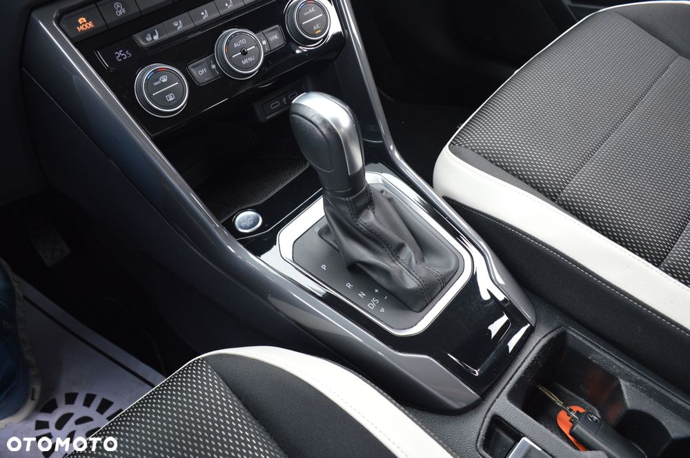 Volkswagen T-Roc 2.0 TDI SCR DSG Sport - 15
