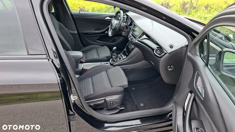 Opel Astra 1.6 D (CDTI) Start/Stop Business - 29