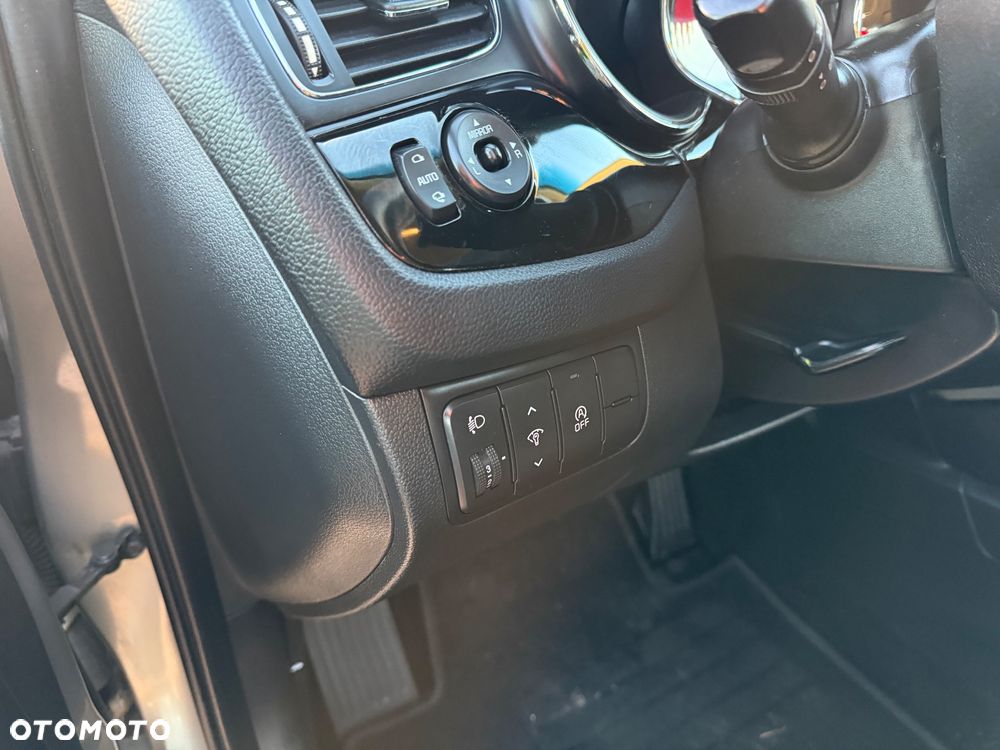 Kia Ceed Cee'd 1.6 GDI Business Line - 14