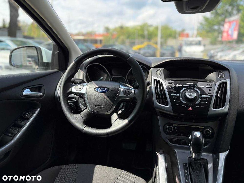 Ford Focus - 8
