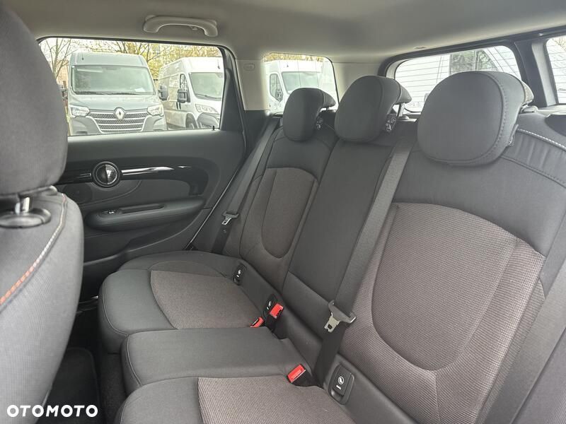 MINI Clubman Cooper - 16