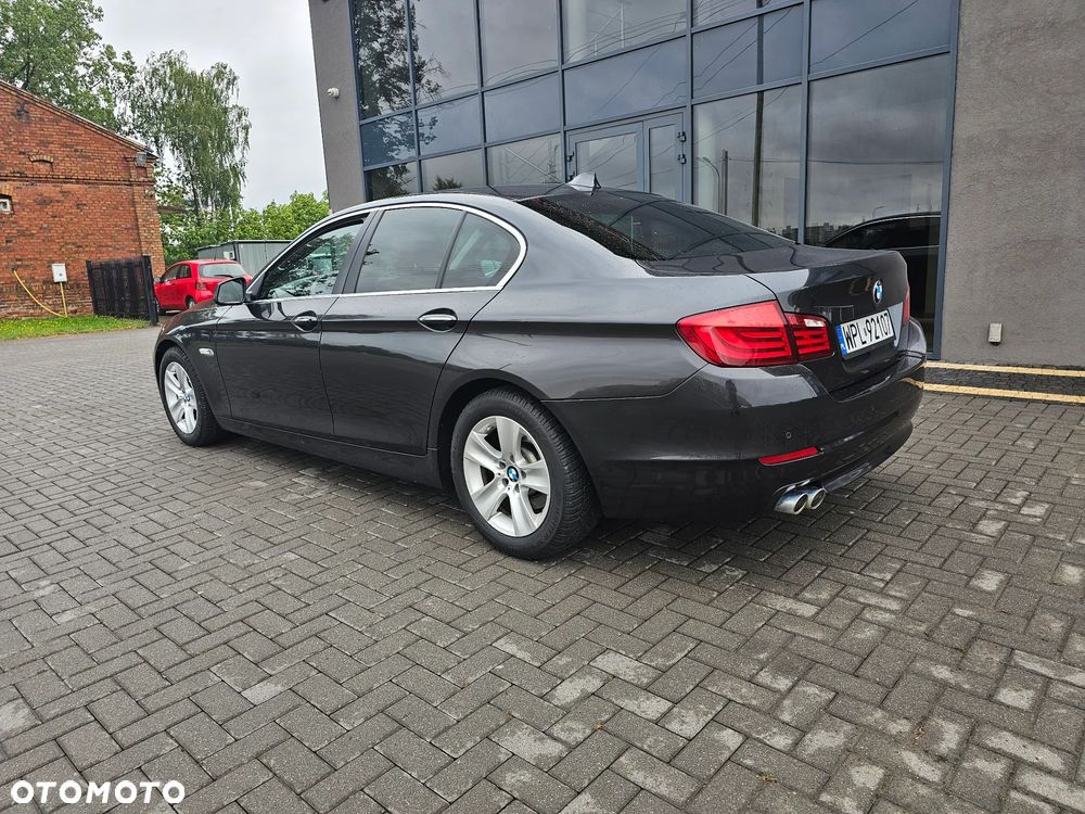 BMW Seria 5 520d Luxury Line - 14