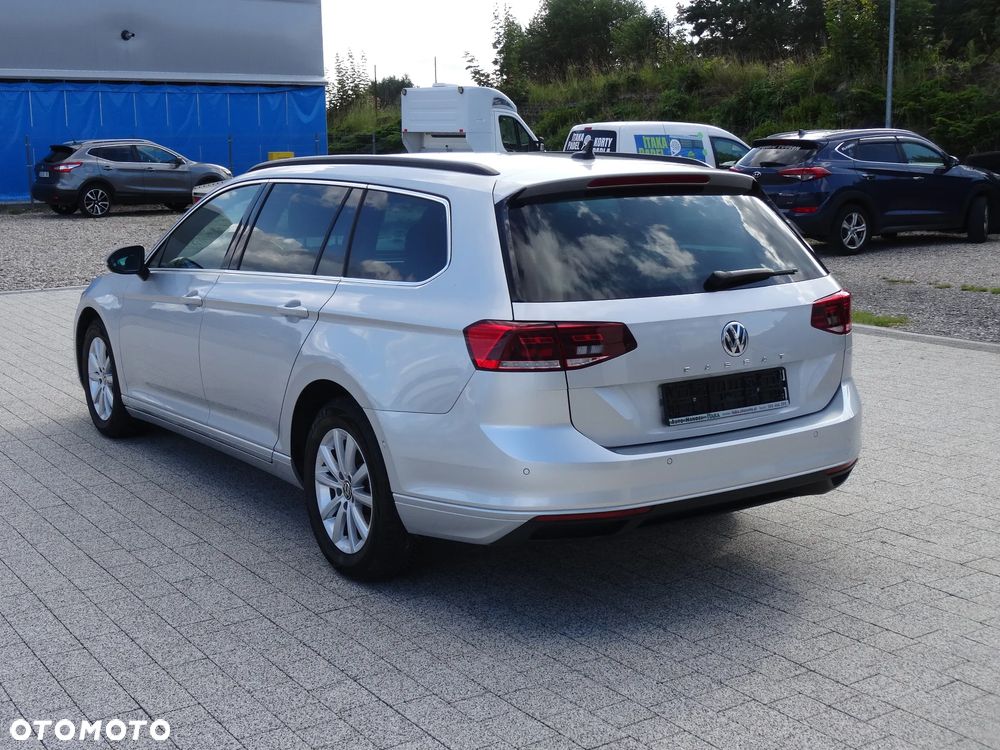 Volkswagen Passat 2.0 TDI SCR DSG Elegance - 7