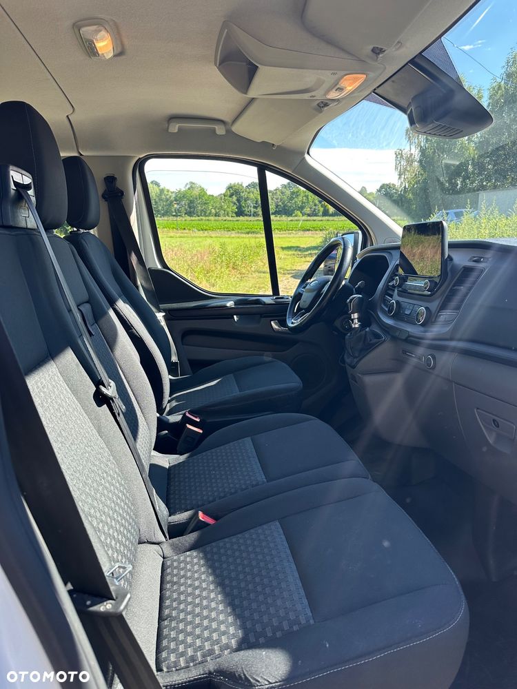 Ford Transit Custom 320 L2H1 Limited (bryg.) - 8