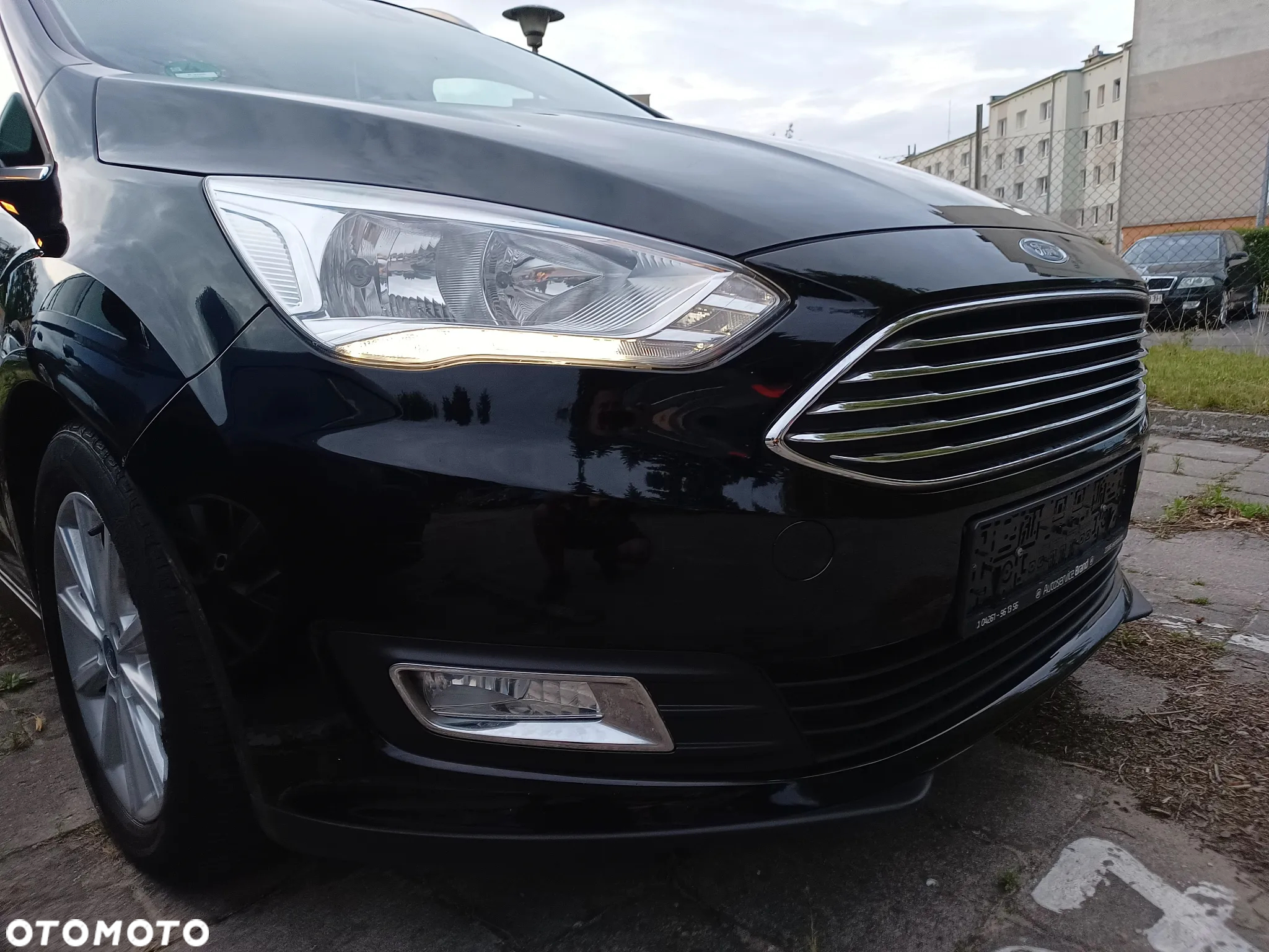 Ford Grand C-MAX 1.5 TDCi Start-Stopp-System Titanium - 10