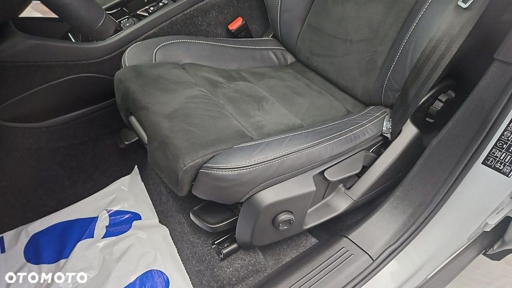 Volvo XC 40 - 12