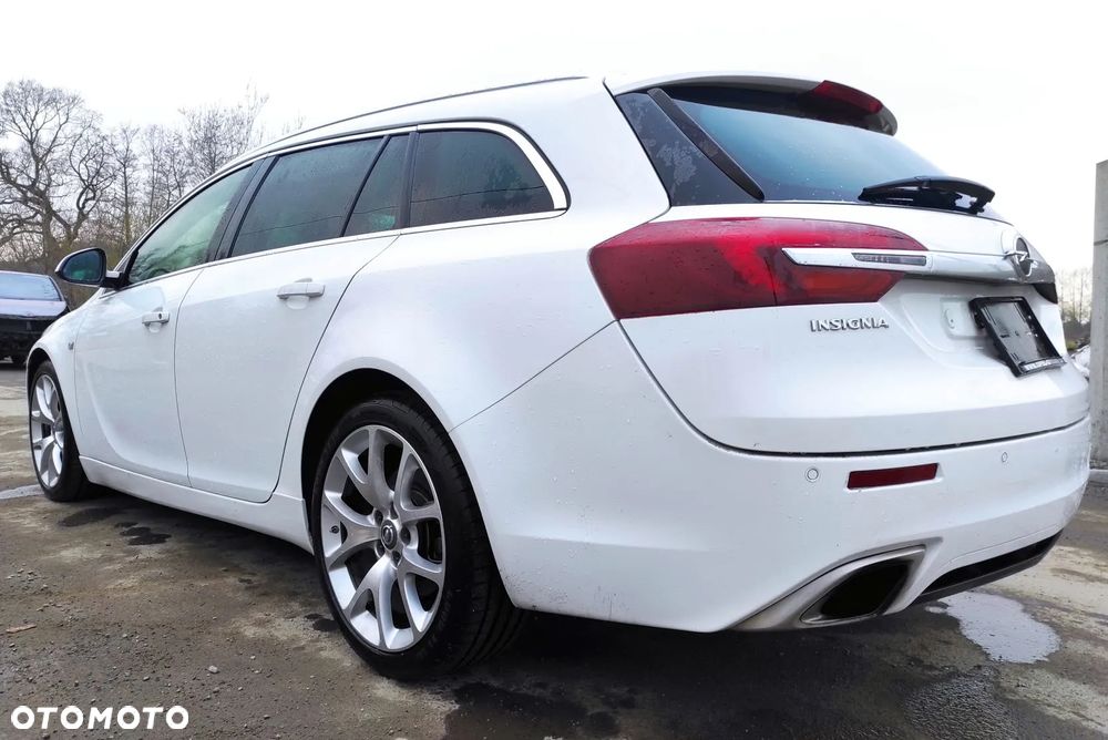 Opel Insignia 2.8 V6 Turbo Sports Tourer 4x4 Automatik OPC - 4