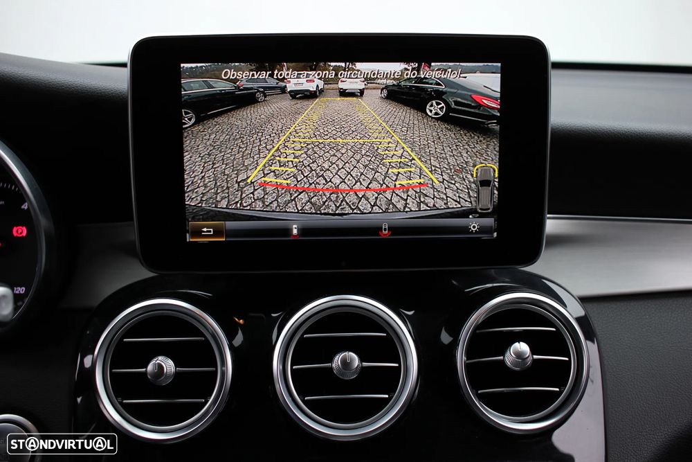 Mercedes-Benz GLC 220 d 4Matic 9G-TRONIC AMG Line - 20