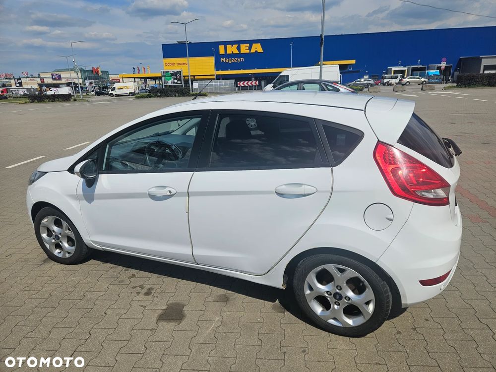 Ford Fiesta - 3