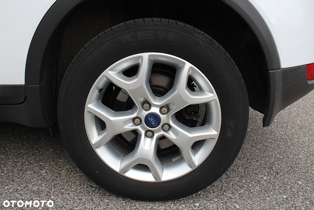 Ford Kuga 2.0 TDCi 4x4 Titanium - 37