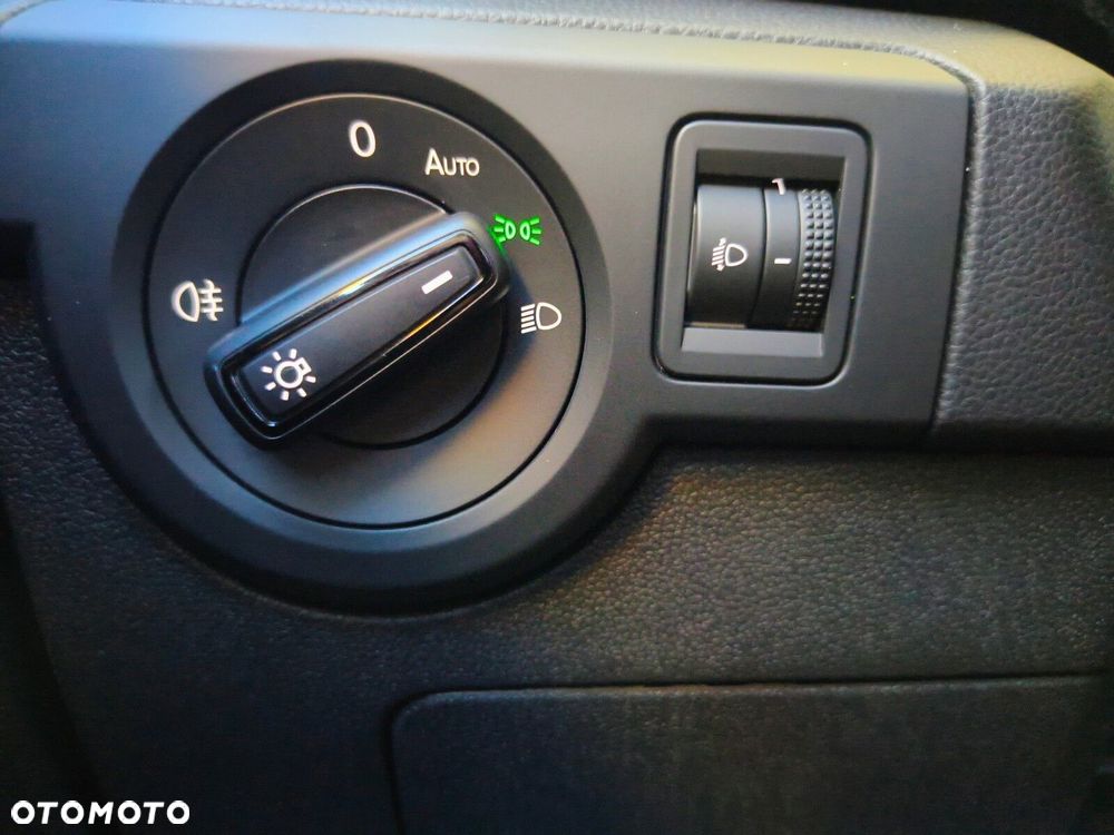Volkswagen T-Cross 1.0 TSI Life Plus - 18