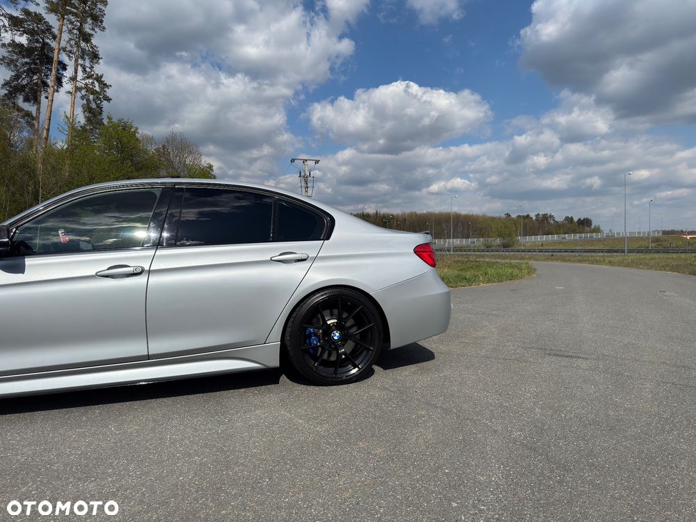BMW Seria 3 - 15