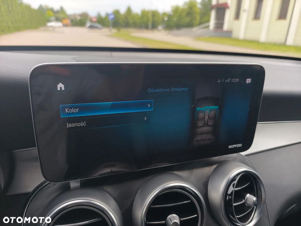 Mercedes-Benz GLC 220 d 4Matic 9G-TRONIC AMG Line Plus - 20