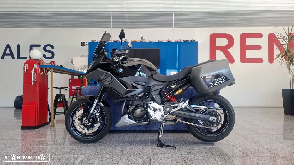 BMW F 900 XR Triple Black - 4