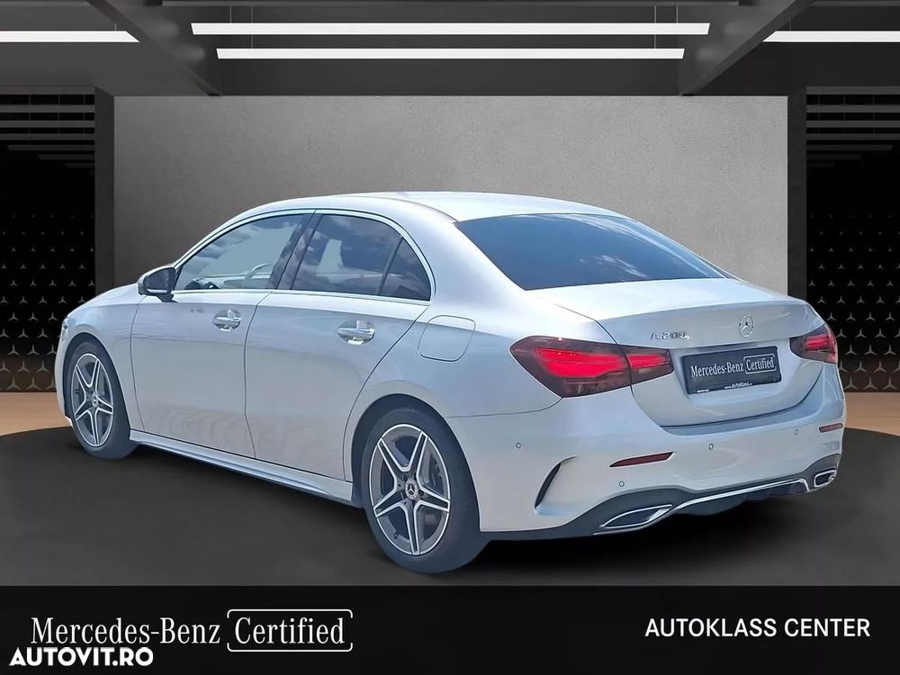 Mercedes-Benz A 200 - 4
