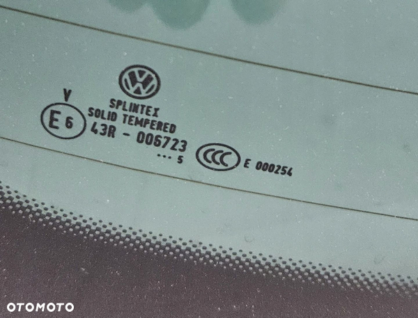 SZYBA TYŁ TYLNA VW PASSAT B6 SEDAN 2005 - 2010r CIEMNA
