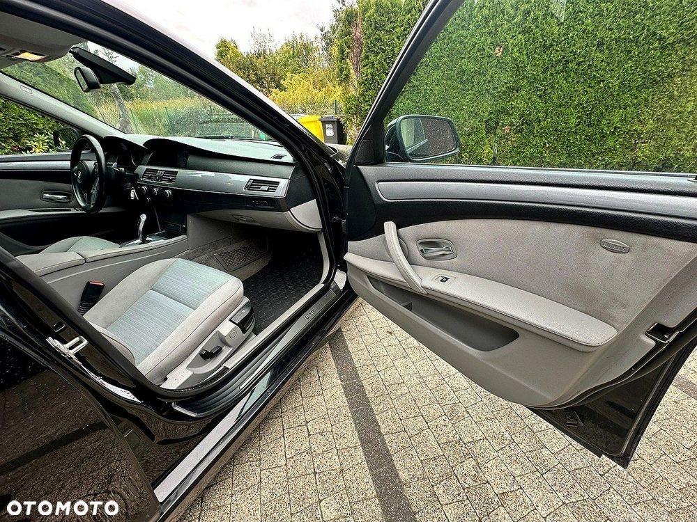 BMW Seria 5 - 12