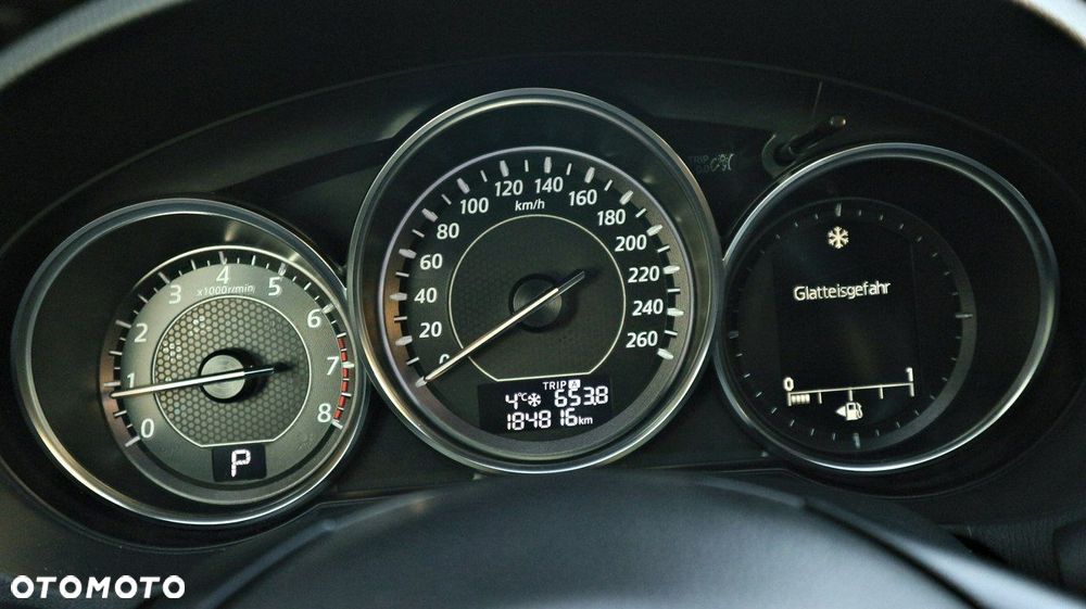 Mazda 6 2.0 Kombi SKYACTIV-G Center-Line - 4