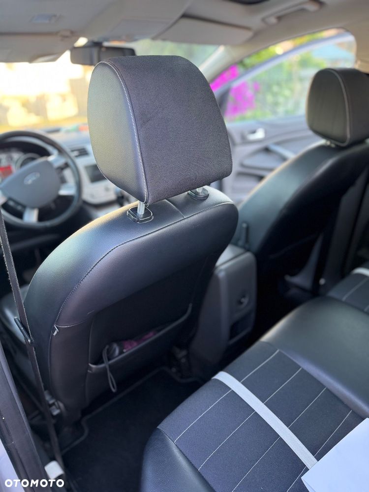 Ford Kuga 2.0 TDCi Titanium S MPS6 - 19