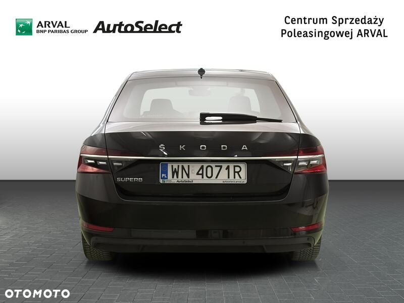 Skoda Superb 2.0 TDI SCR Style DSG - 6