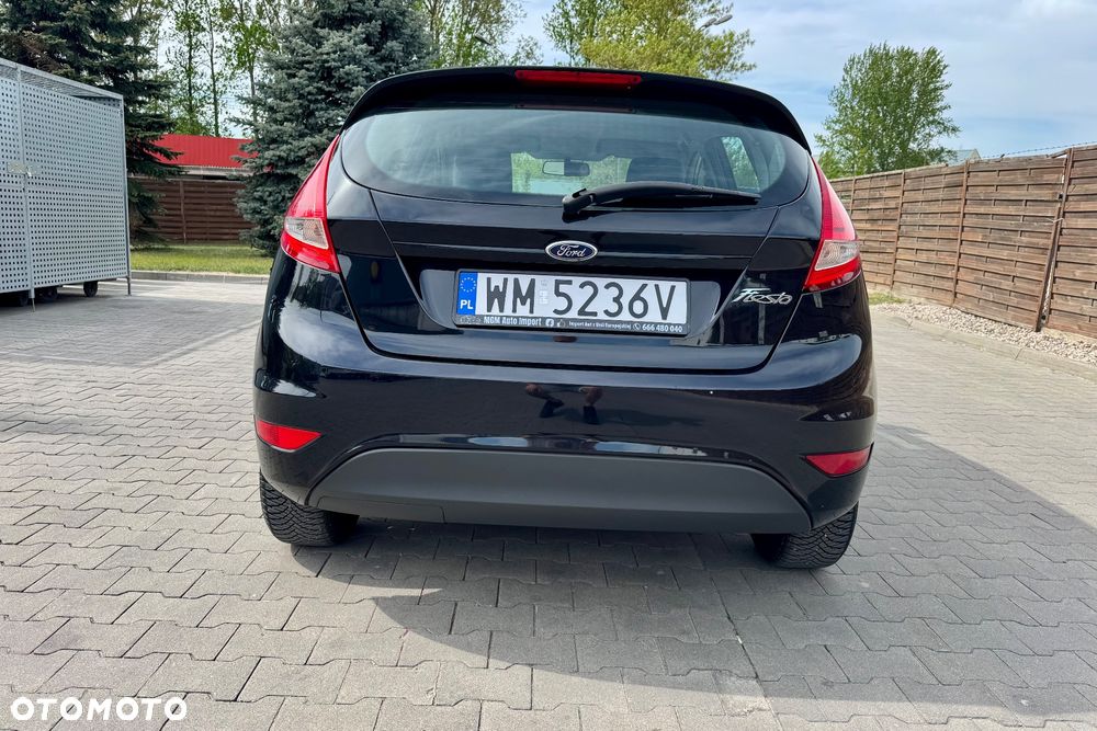 Ford Fiesta - 8