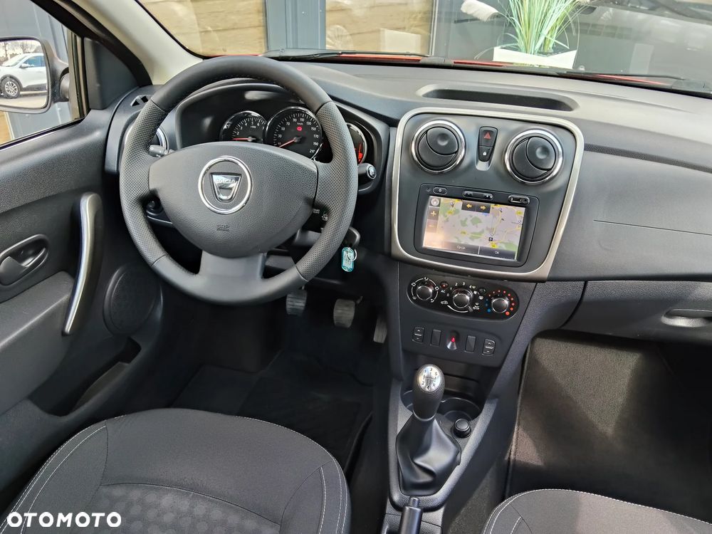 Dacia Sandero 0.9 TCe Laureate - 18