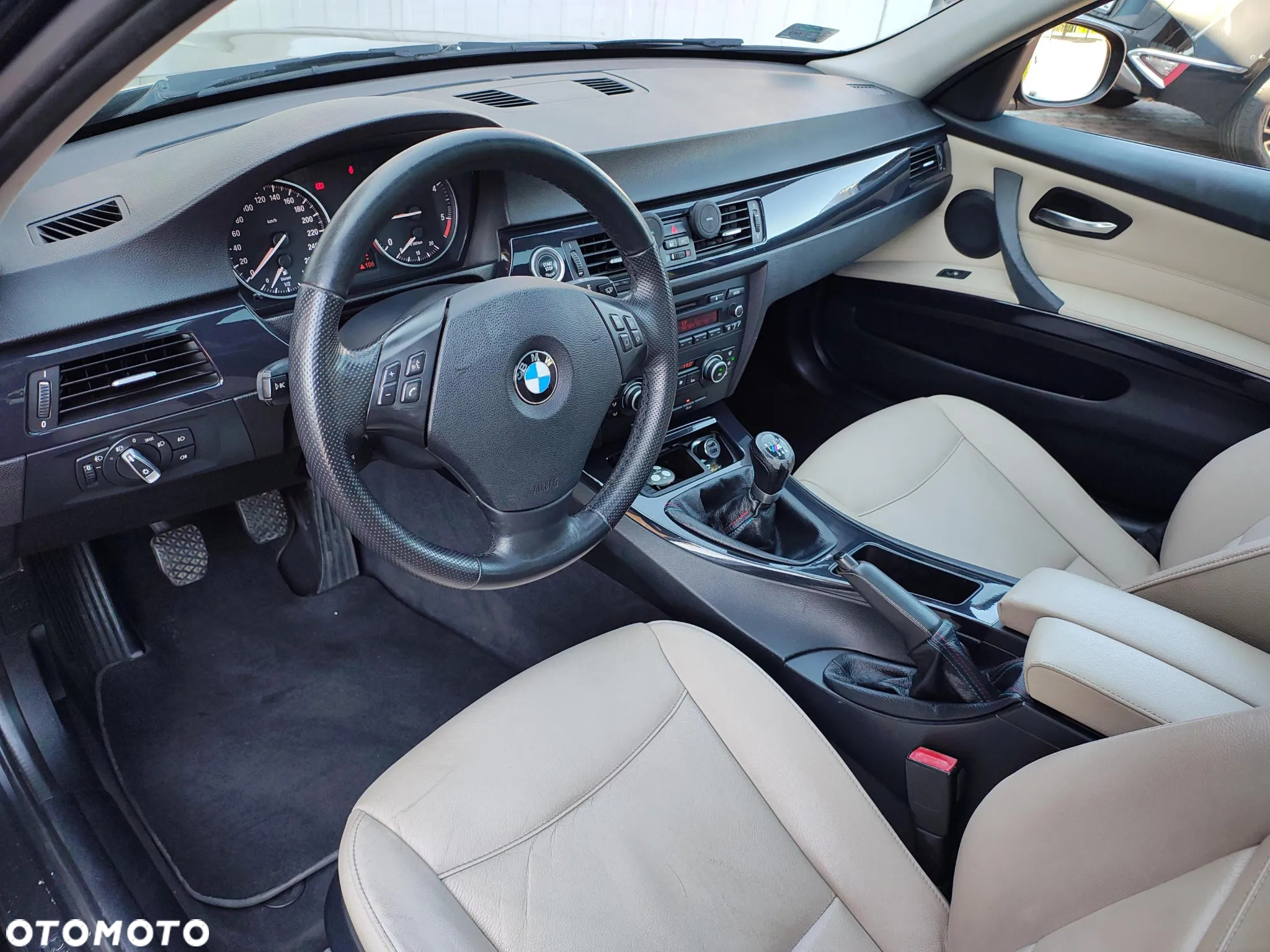 BMW Seria 3 320d - 10