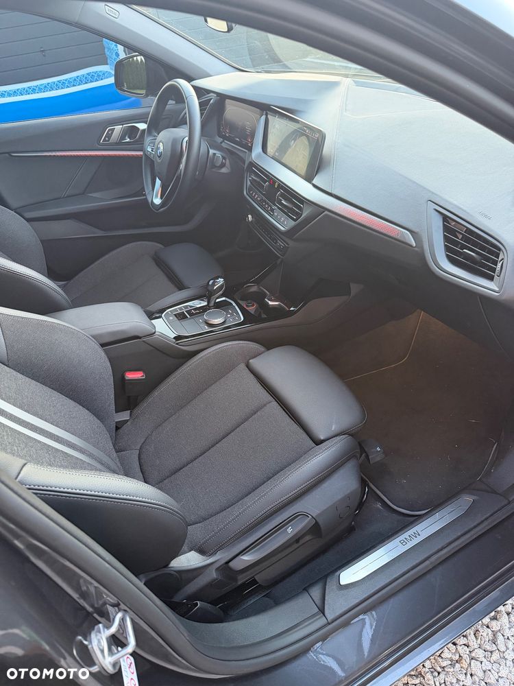 BMW Seria 1 118i Sport Line - 17