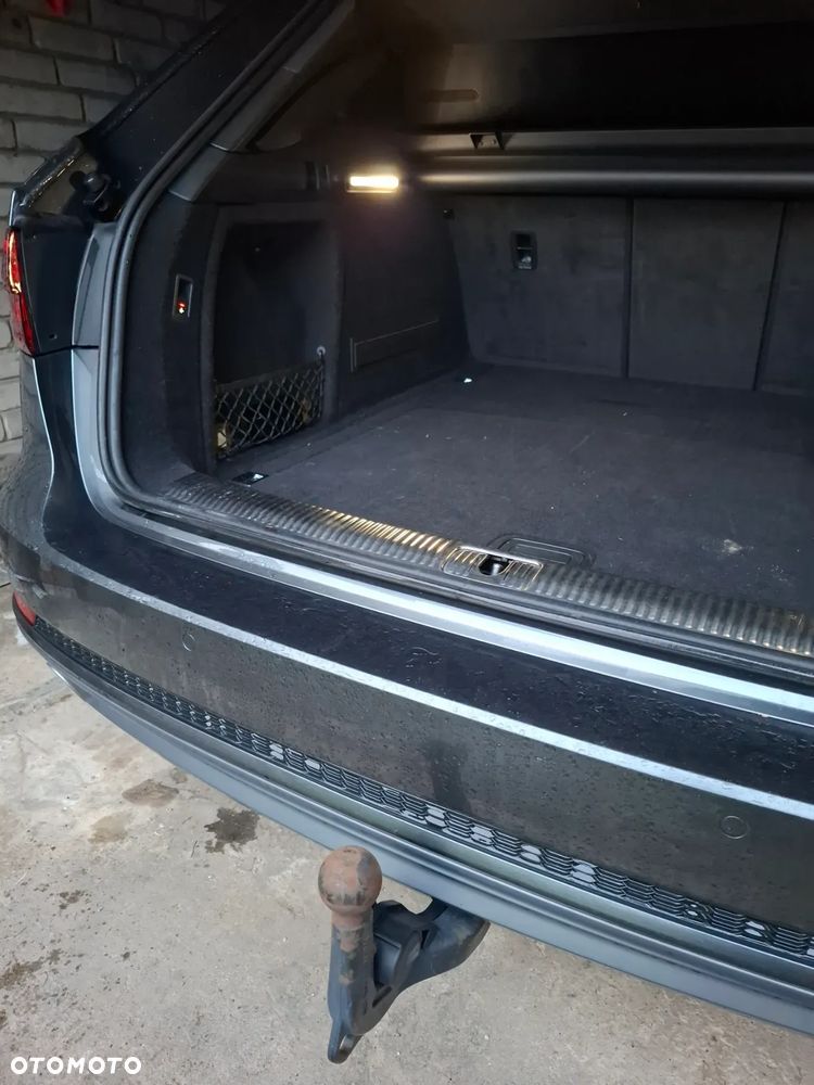 Audi A4 Avant 2.0 TDI DPF clean diesel S line Sportpaket - 15