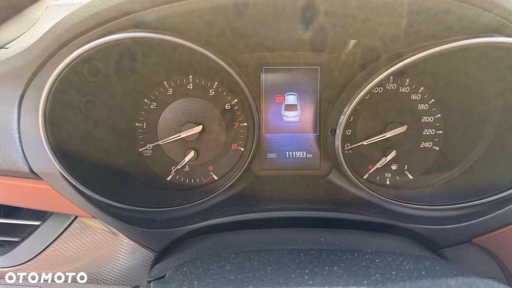 Toyota Avensis 1.8 Sol - 2