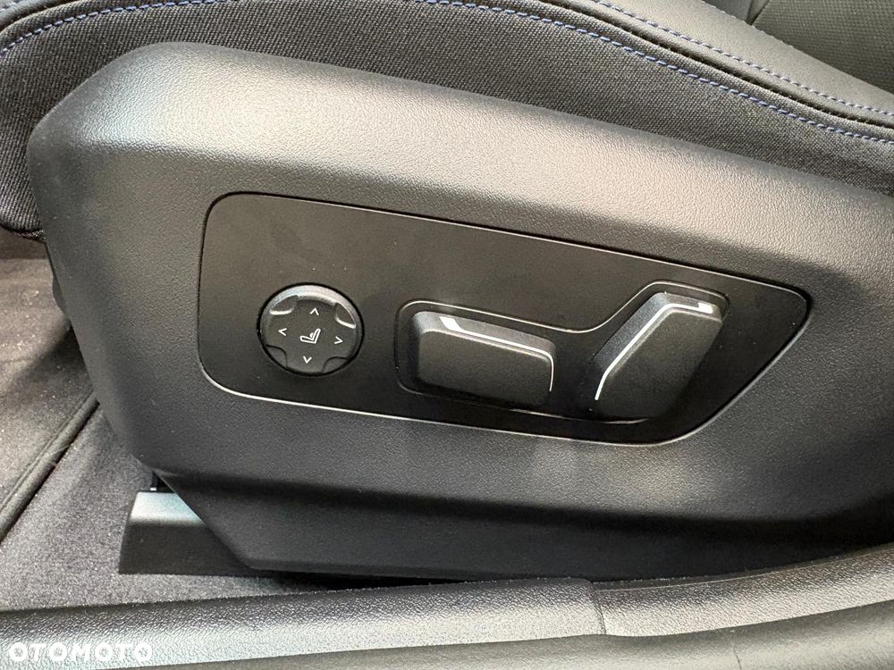 BMW Seria 5 520d mHEV M Sport - 16