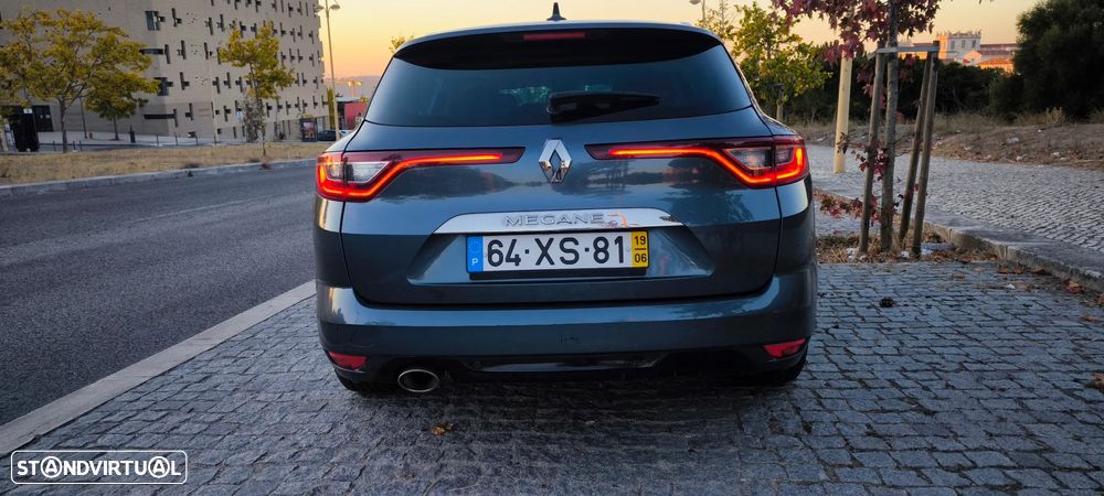Renault Mégane Sport Tourer 1.3 TCe Bose Edition - 4