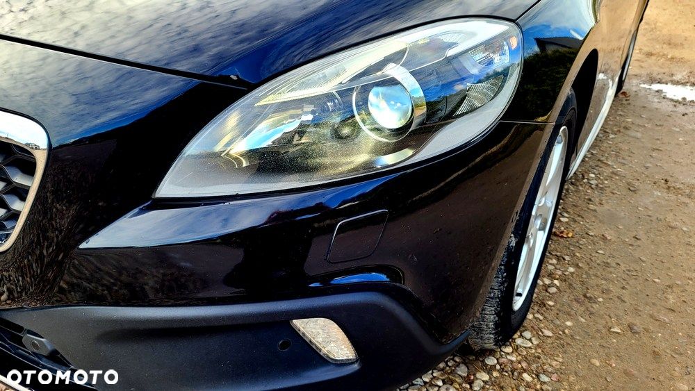 Volvo V40 D3 Geartronic Summum - 32