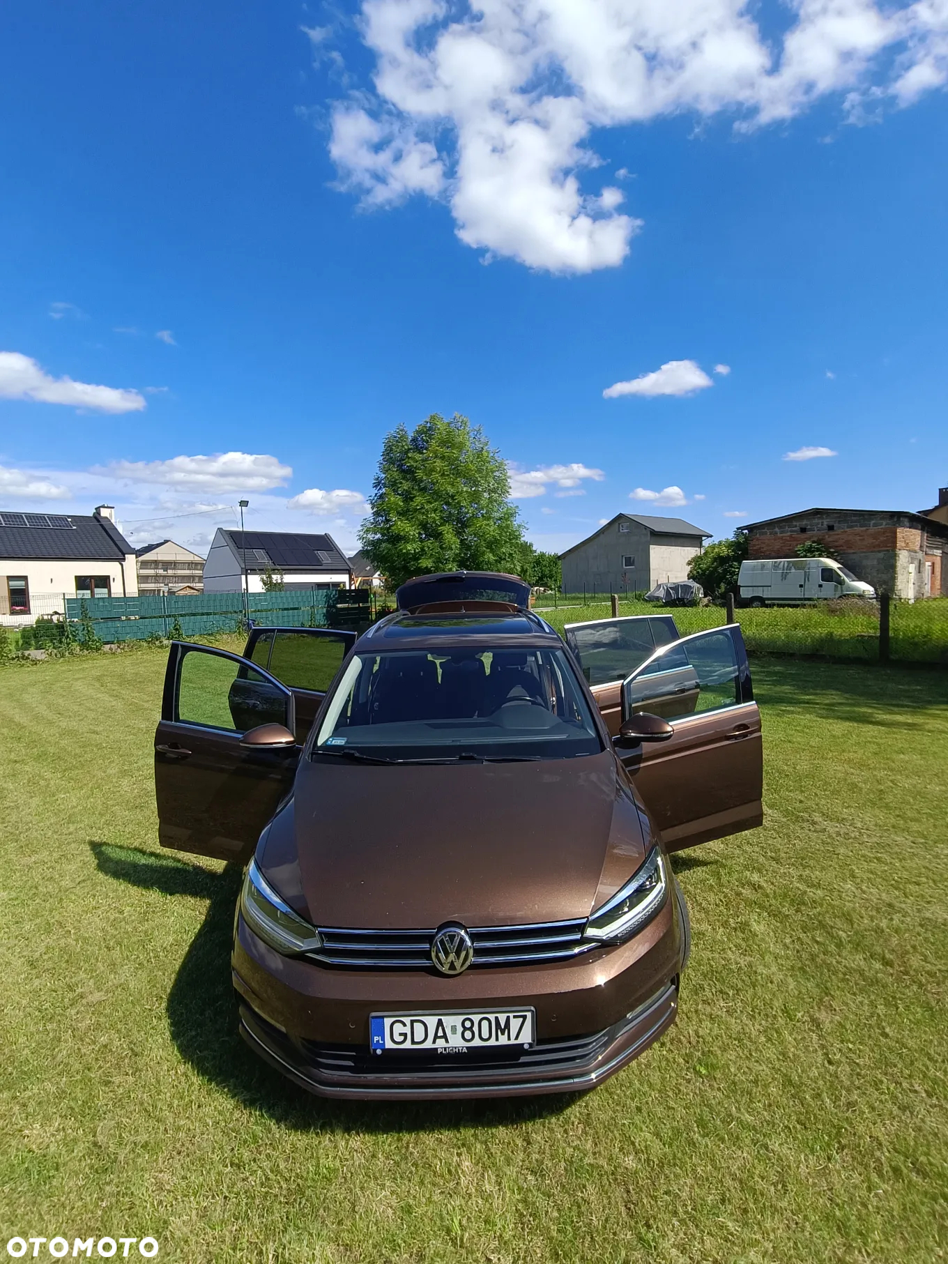 Volkswagen Touran - 13
