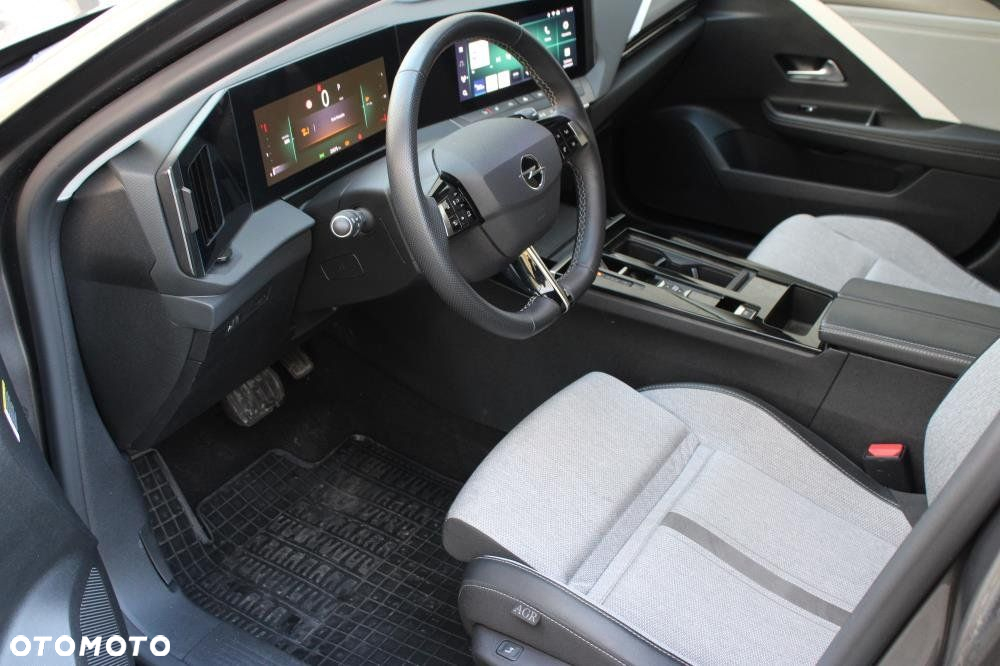 Opel Astra - 16