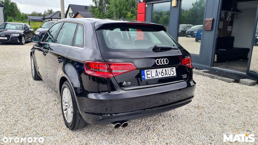 Audi A3 Sportback - 33