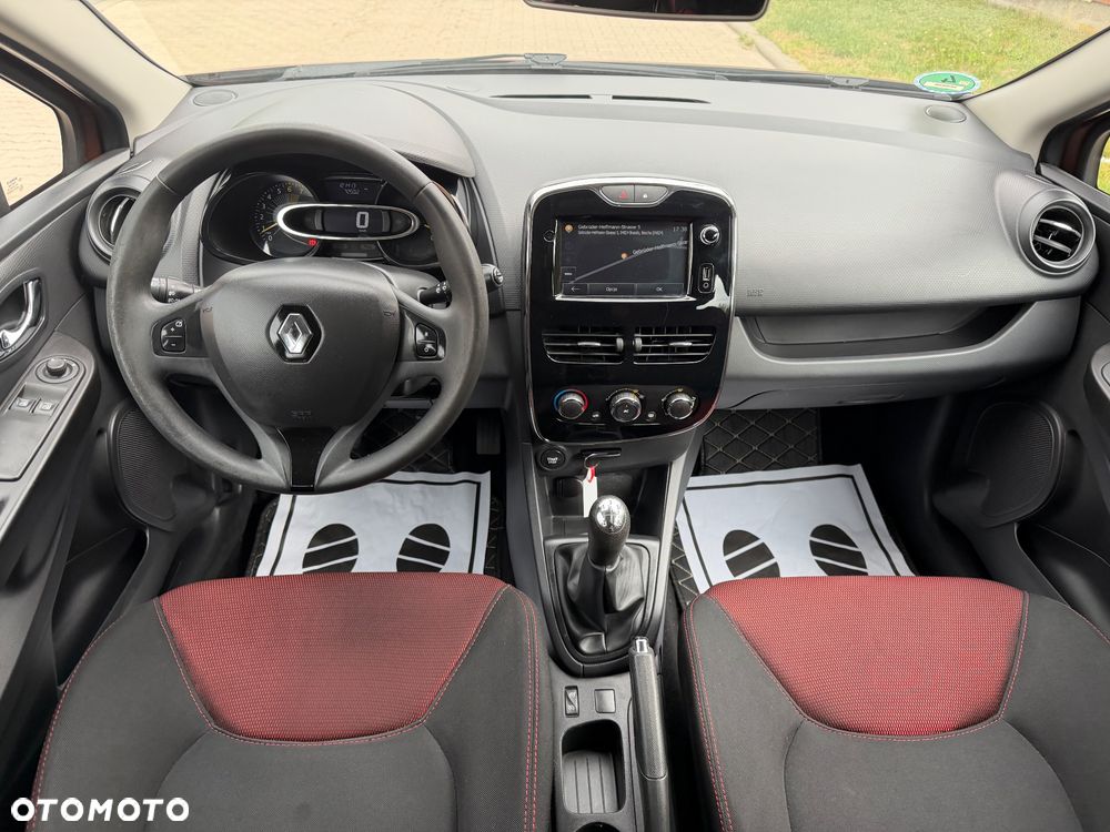 Renault Clio 1.2 16V 75 TomTom Edition - 29