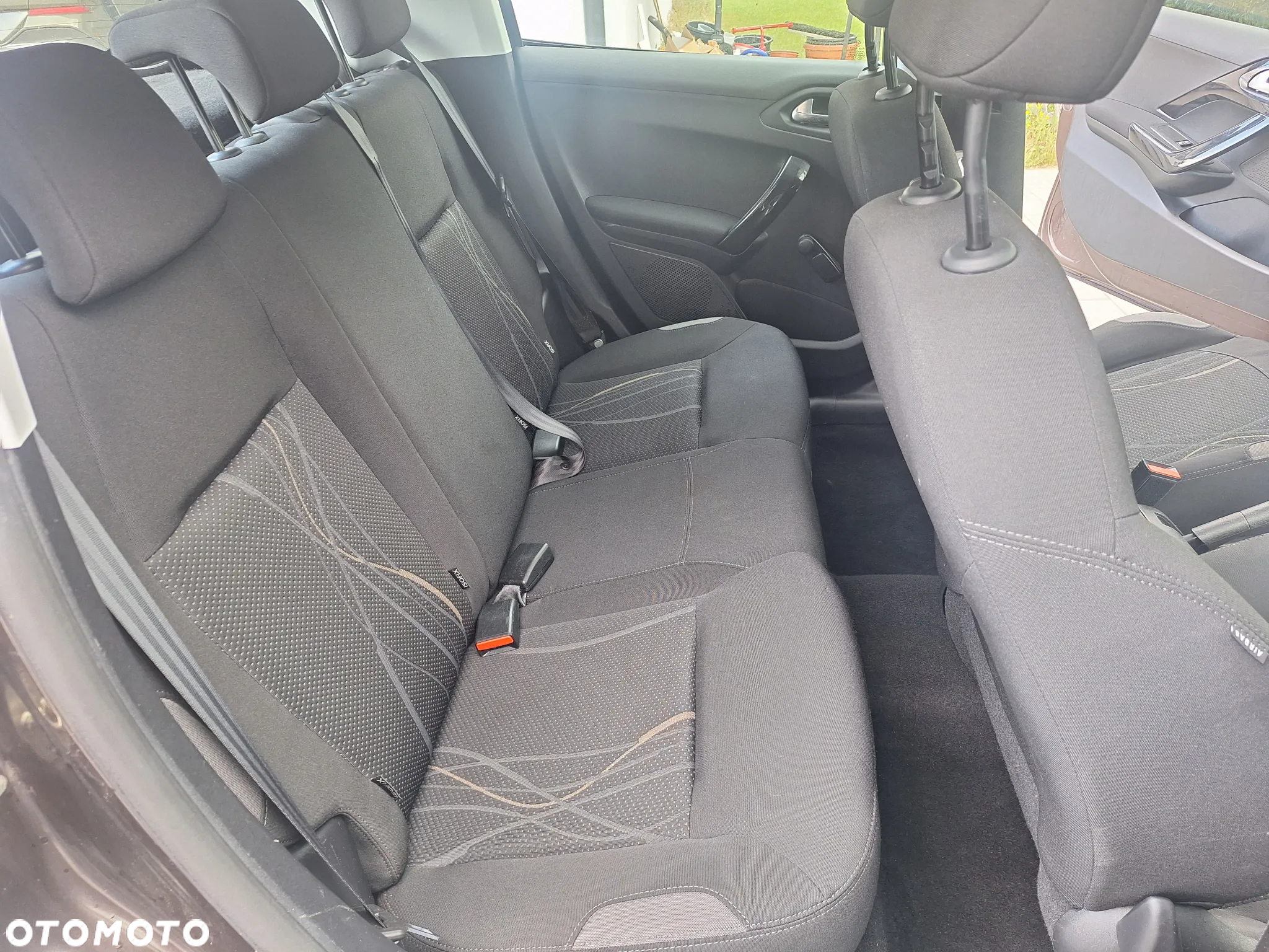 Peugeot 208 1.2 PureTech Access - 14